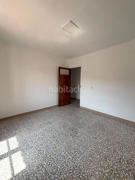 Foto 65c3ad5b-72d8-491a-ba77-55afa814a8bc. Casa amb aparcament a Montiel