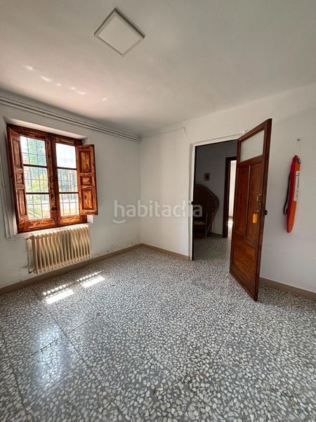 Foto 75bc688a-1d2b-49af-a39e-ae33df6039d9. Casa amb aparcament a Montiel