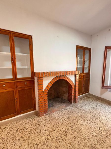 Foto 7a427811-04af-4ebd-a01e-849bf33c9843. Casa amb aparcament a Montiel