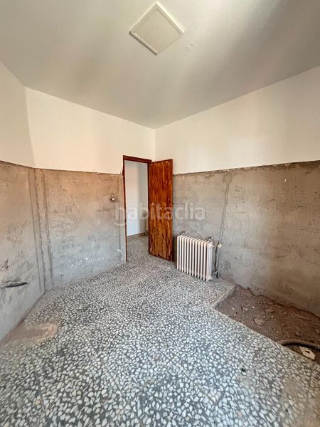 Foto da7555a8-294b-4024-902e-676812135404. Casa amb aparcament a Montiel