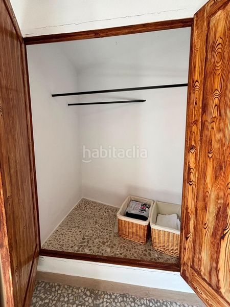 Foto e84694f8-2b8a-4e17-9a38-ba0d8746b043. Casa amb aparcament a Montiel