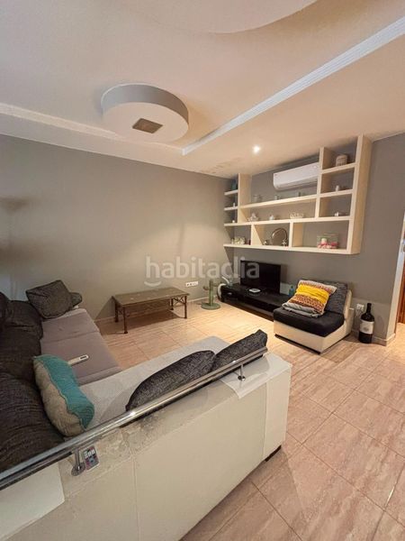 Foto 6096b120-6c9a-4626-82d1-15edf14244b6. Casa amb aparcament a Valdepeñas