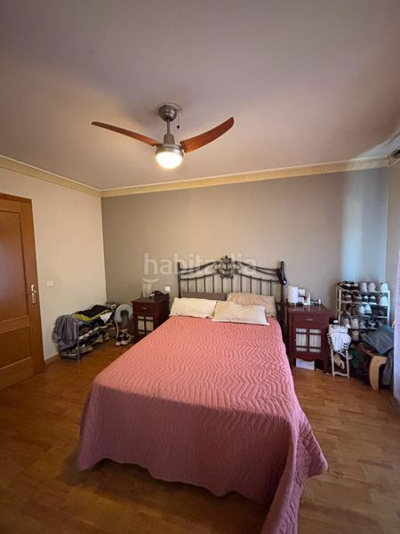 Foto c8989530-e72d-4d2a-8b34-460df73fff76. Casa amb aparcament a Valdepeñas