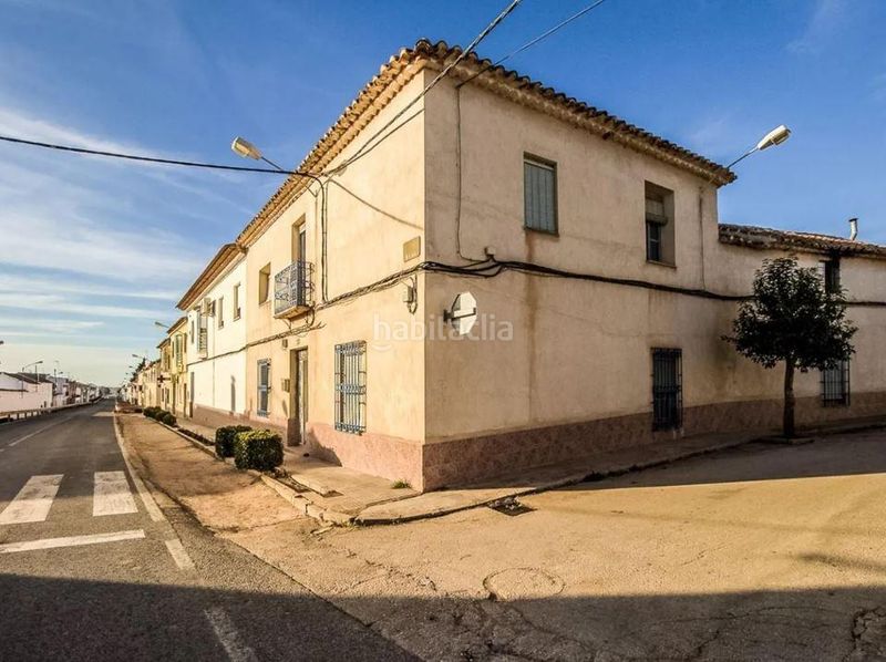Foto 2feaea0d-5cda-4a54-9f61-00013e3d84b7. Casa a Alcubillas