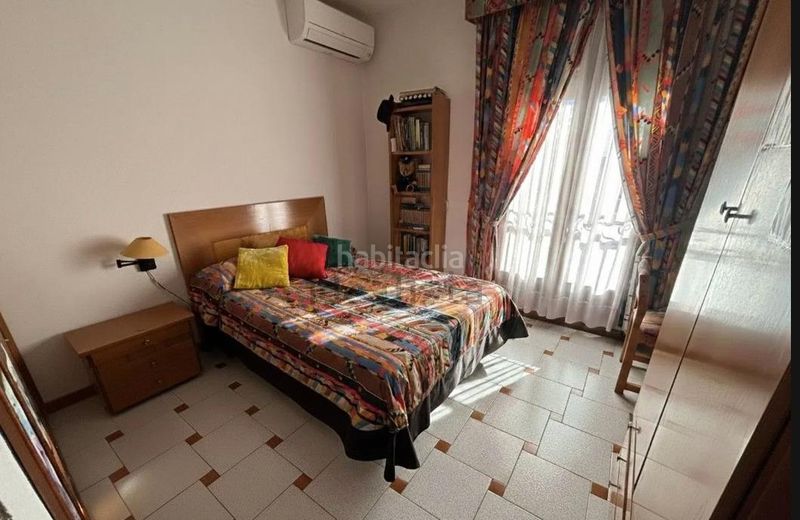 Foto 4c3ede8c-90ac-46ea-b820-1e2f26a387e4. Casa amb aparcament a Solana (La)