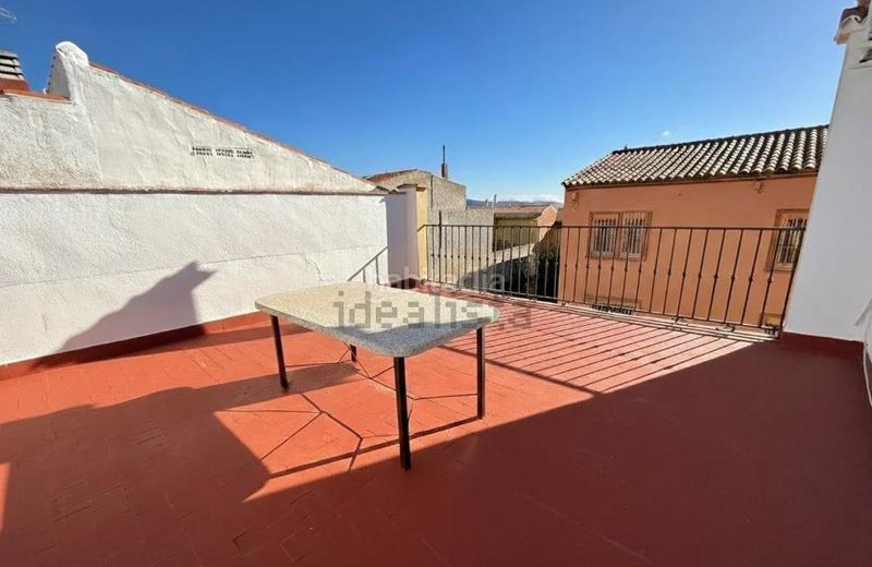 Foto 9db5cf46-7ea1-4a1a-92c1-8ac1dc1ed2db. Casa amb aparcament a Solana (La)