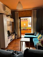 Casa en Solana (La). Venta de gran casa unifamiliar distribuida por plantas