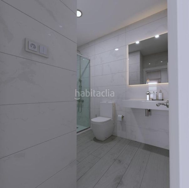 Foto ca3d11a7-5ab8-4793-b054-b4df280dca3d. Dachwohnung in Puerto Deportivo Fuengirola