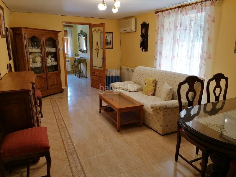 Foto 4a4214e0-c719-4b02-8a7f-670a8ab4a8f3. Casa a Alcubillas