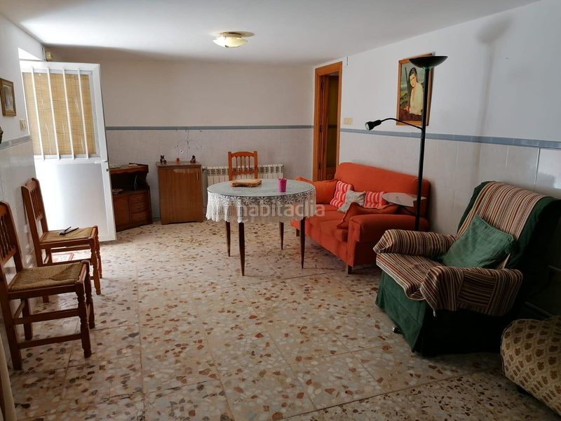 Foto f7e27598-95da-4158-9988-b34c59652b2c. Casa a Alcubillas