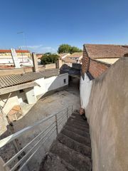 Masia a Viso del Marqués. Se vende casa de pueblo en viso del marqués.