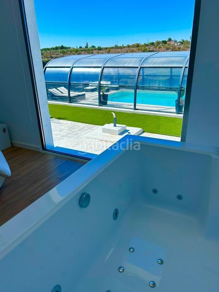 Foto f782ad4e-2402-483c-9285-e404efdeed01. Xalet amb aparcament piscina a Valdepeñas