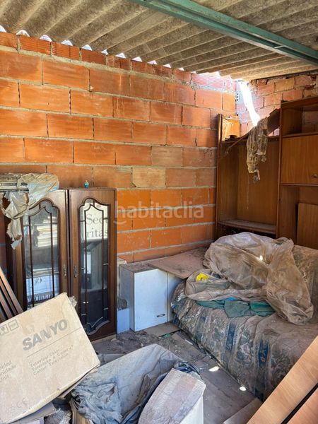 Foto dbc5337f-9ee2-4e1b-b0aa-7cd79cc1eb92. Casa a Valdepeñas