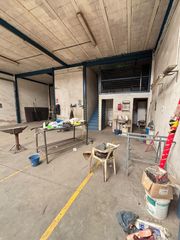Nau industrial a Valdepeñas