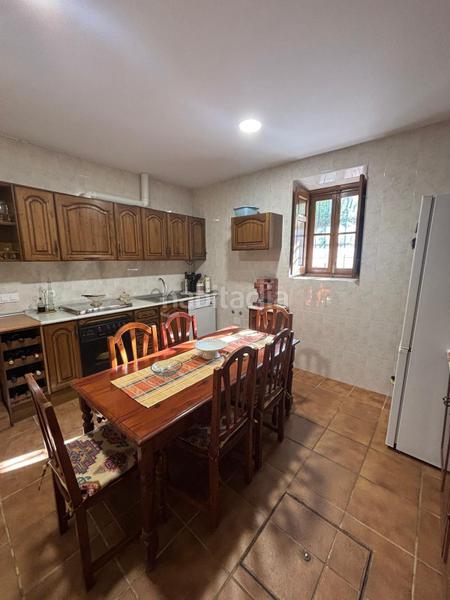 Foto 7479c001-cce1-4e83-a1e2-8862c3789439. Maison avec parking piscine dans Valdepeñas