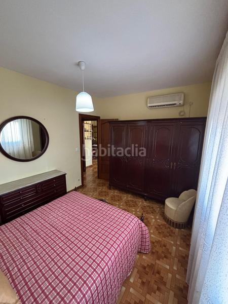 Foto 1c8c9aef-3270-4ed8-aa33-e07e271903bc. Piso se vende amplio piso en todo el centro en Valdepeñas