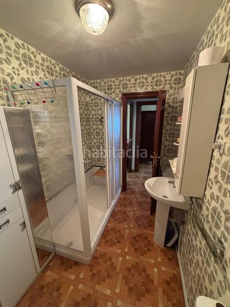 Foto d7e395b3-cd5e-4039-892d-3926f25317f9. Piso se vende amplio piso en todo el centro en Valdepeñas