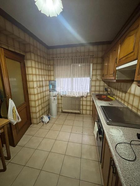 Foto f74b7c34-c134-4f0f-86d4-c01adfae2232. Casa con parcheggio in Valdepeñas