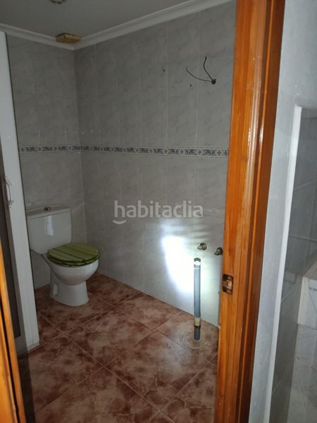 Foto 0b04033c-4443-414f-b55e-921bf842bac2. Casa amb aparcament a Valdepeñas