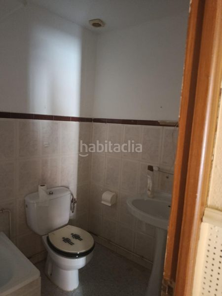 Foto 728362cf-a9e7-4b08-acc8-d383991784e6. Casa amb aparcament a Valdepeñas