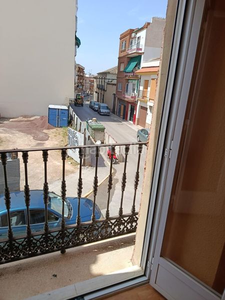 Foto 95e09f9c-3028-45c0-a94e-ebbb97732bb0. Casa amb aparcament a Valdepeñas
