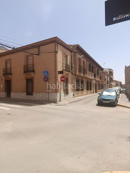 Foto c32603c9-dc7c-4548-9a0b-5d307fbc37f5. Casa amb aparcament a Valdepeñas