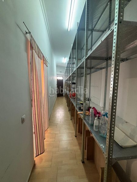 Foto 99e6f452-a0e6-4de2-88fa-39977d620931. Local comercial a Valdepeñas