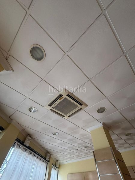 Foto c04f3833-7743-4325-a2c6-b26d0f018ecc. Local comercial a Valdepeñas