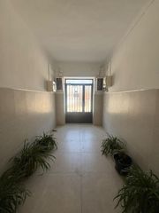 Etagenwohnung en Valdepe�as. Amplia vivienda con infinitas posibilidades de transformaci�n.