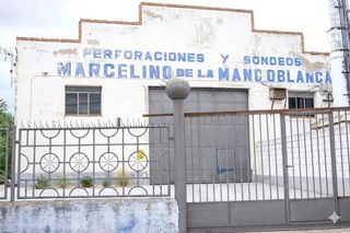 Miete Fabrikhalle in Valdepeñas. Nave industrial diáfana con amplia parcela y gran luminosidad
