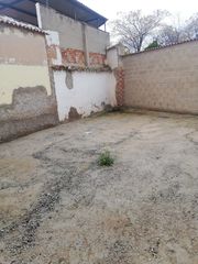 Wohngrundstück in Valdepeñas. Solar urbano de 152m2 el espacio ideal para tu proyecto en valde
