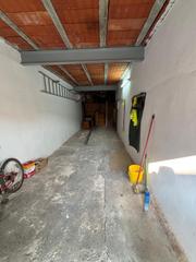 Aparcament cotxe a Valdepeñas. Se vende garaje nave en valdepeñas