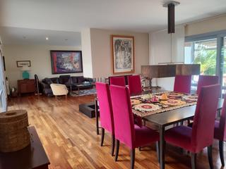 Maison jumelée à Oromana. Elegante  vivienda con vistas al real club  de golf de sevilla