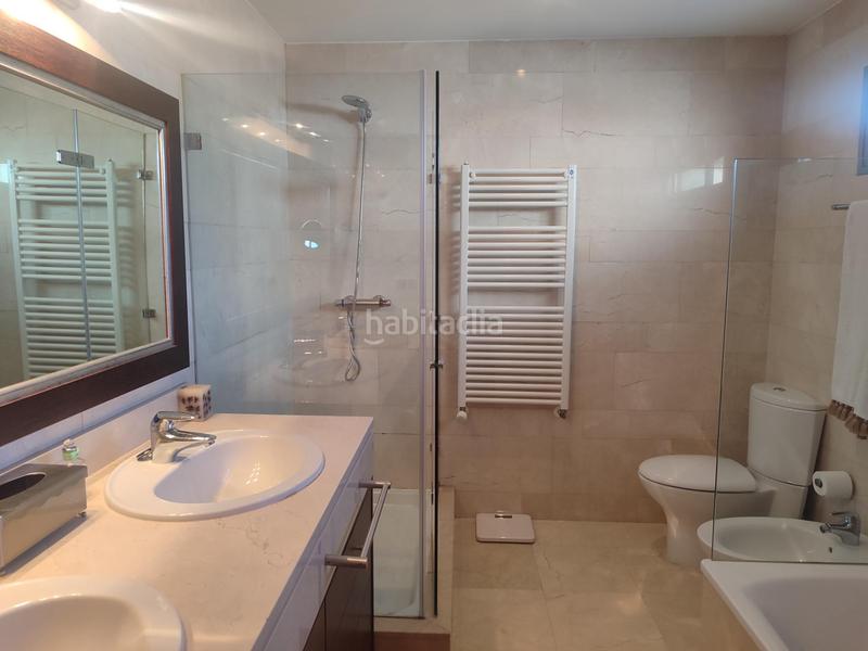 Foto f7b8cb70-e508-4fa2-acb3-f10b220ff594. Casa bifamiliare con riscaldamento parcheggio in Oromana Alcalá de Guadaira