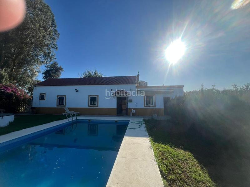 Foto 106dcd3a-5bd9-4e63-b93f-1580a8167e2f. Chalet avec chauffage parking piscine dans Centro Utrera
