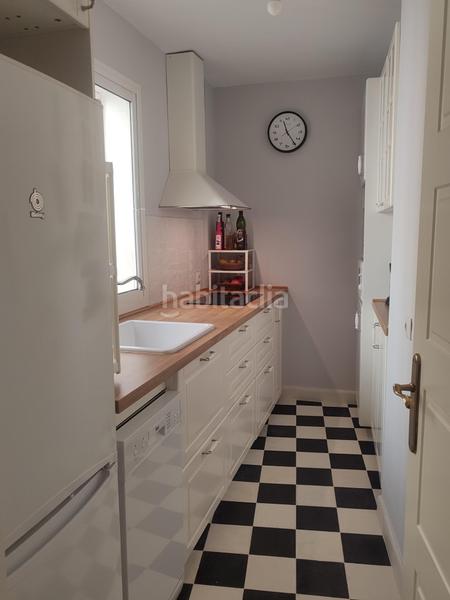 Foto 24af317b-2fdf-4c7e-a136-34921bf35a4b. Duplex dans Feria Sevilla