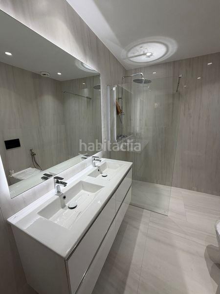 Foto 1deacbfa-0da8-4b87-b823-890b9c8042e3. Apartament amb aparcament piscina a Nueva Atalaya Estepona