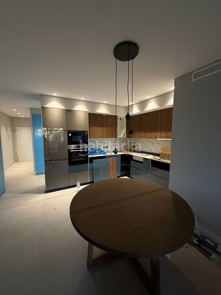 Foto 4ab6bf2d-6601-4601-ae58-952736505775. Apartament amb aparcament piscina a Nueva Atalaya Estepona