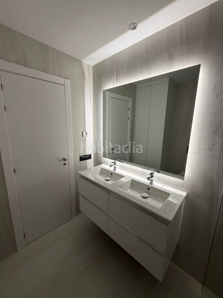 Foto d24aa547-0f13-477d-8c87-92e7c0c075a7. Apartament amb aparcament piscina a Nueva Atalaya Estepona