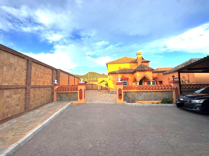 Foto 93f52528-b9b9-4f45-afaa-3368bda6ee2e. Affitto casa con parcheggio piscina in Casares golf - Casares del sol Casares