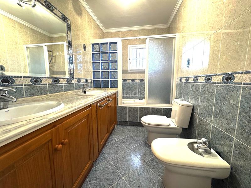 Foto c7252193-1397-4134-a24f-9ee10278a9ed. Lloguer casa amb aparcament piscina a Casares golf - Casares del sol Casares