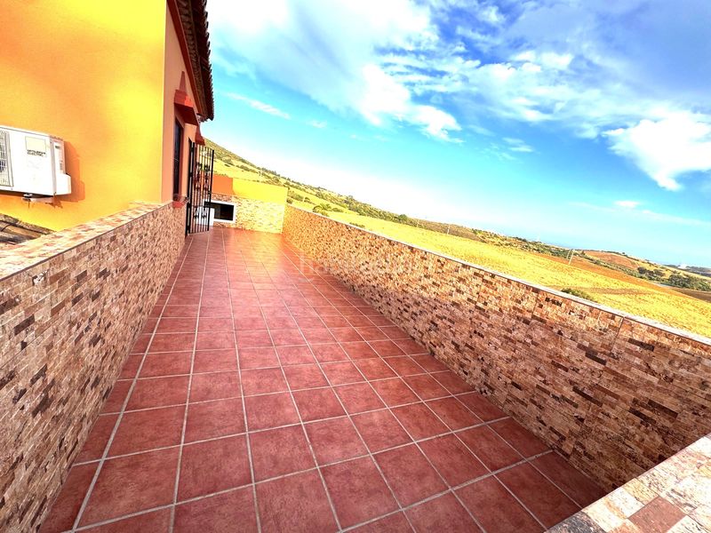 Foto 10f1757a-6d0c-4451-82ba-611c014f1048. Rent house with parking pool in Casares golf - Casares del sol Casares
