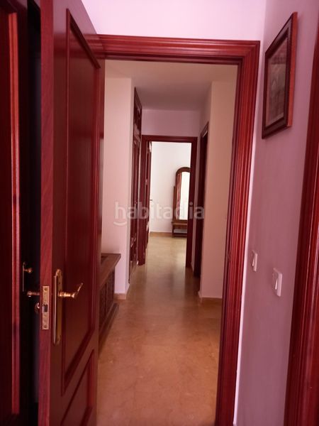 Foto 42b872f2-22a3-4e7b-9f97-befb16075623. Casa adosada  a tan solo 50 metros de la playa en Estepona