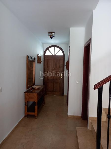 Foto 6da3b018-93f9-4884-8dd3-b2e4f3abda06. Casa adosada  a tan solo 50 metros de la playa en Estepona