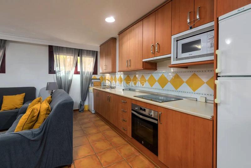 Foto 475ffc93-78f8-4fdb-bc07-c3ec6dba2b70. Piano terra con parcheggio piscina in Paraiso - Barronal Estepona