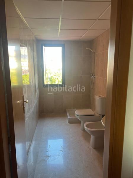 Foto af867222-5987-441c-b4ae-075551ff2409. Apartament amb aparcament piscina a puerto de Estepona Estepona
