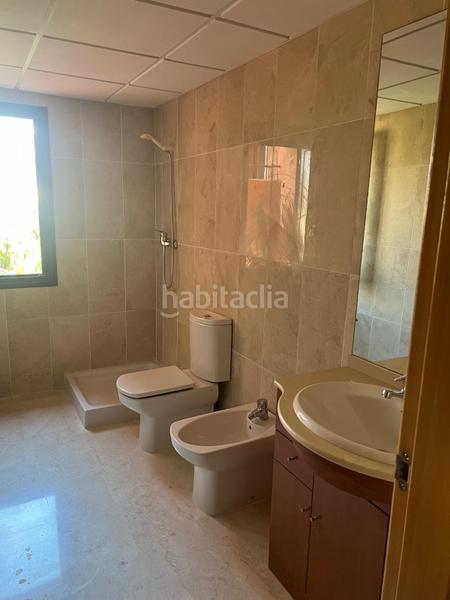 Foto ff6bb3d6-c82d-47de-8c68-0b5cd87b9323. Apartament amb aparcament piscina a puerto de Estepona Estepona