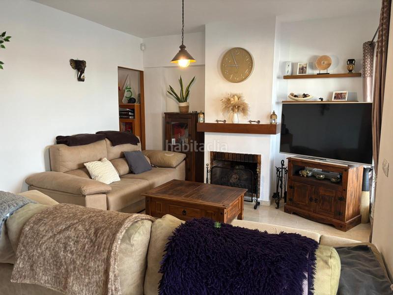 Foto 0569942d-6516-4fcc-9bdf-cd6fe9b13bc8. Maison jumelée avec parking piscine dans Manilva pueblo Manilva