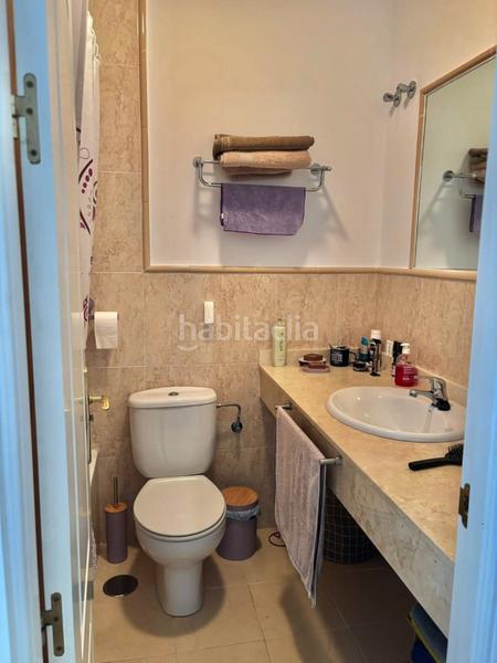 Foto 27df023e-254d-4e3e-b7b8-c1aff987c625. Maison jumelée avec parking piscine dans Manilva pueblo Manilva