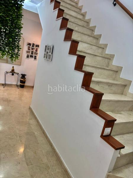 Foto 3530d399-b4af-45b1-9a12-63d5cad36104. Maison jumelée avec parking piscine dans Manilva pueblo Manilva